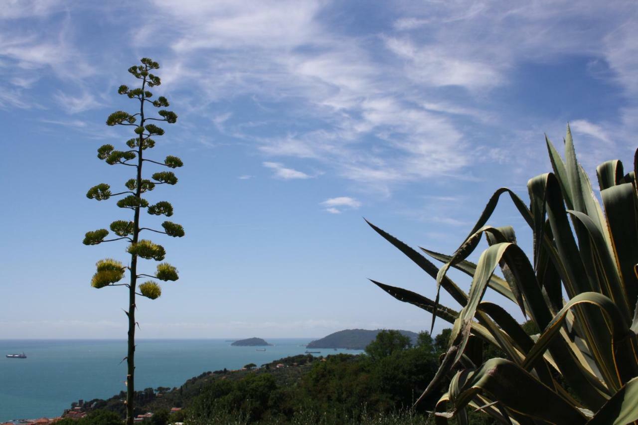 Vila Agave Di Lerici Exteriér fotografie
