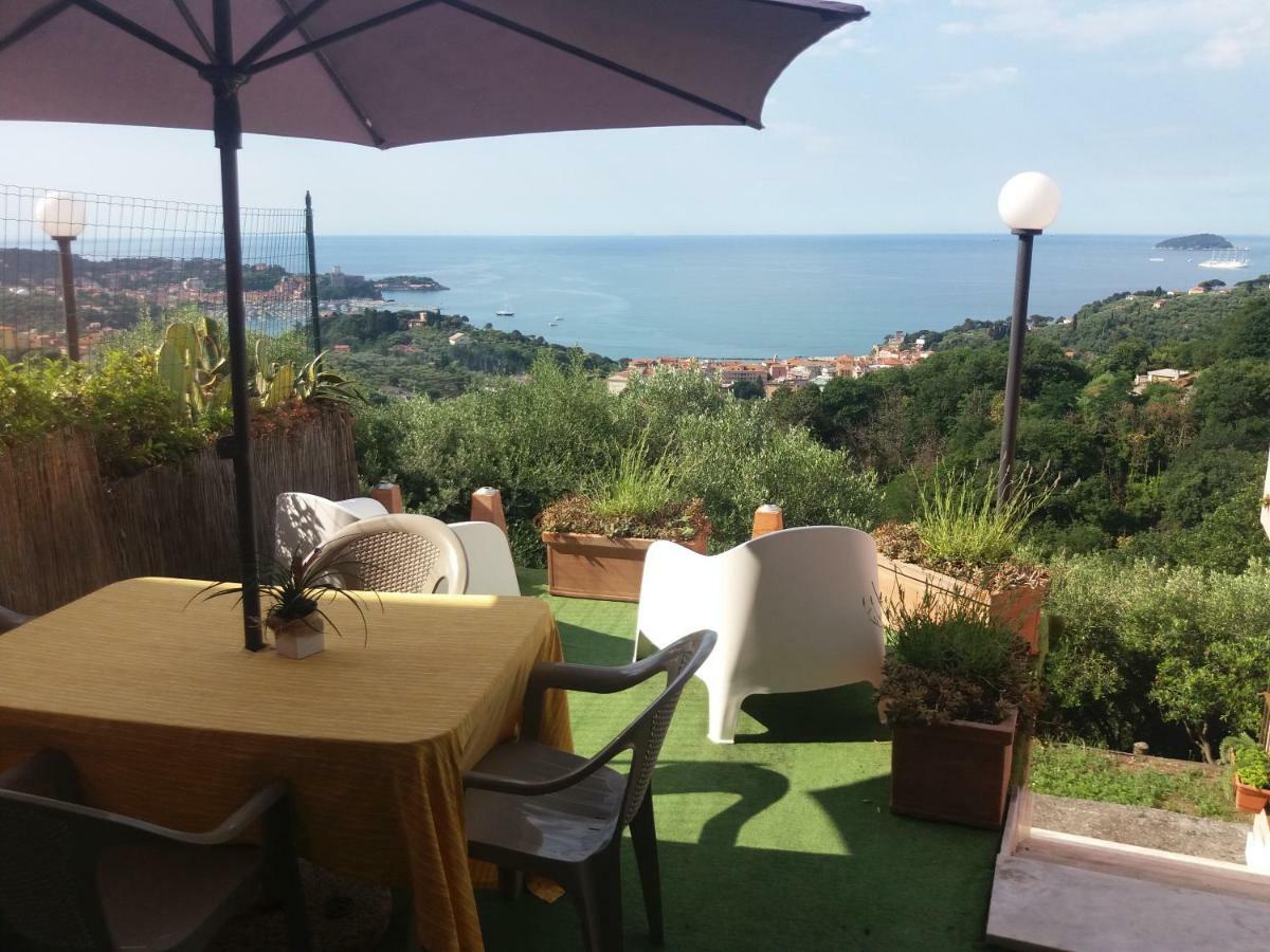 Vila Agave Di Lerici Exteriér fotografie